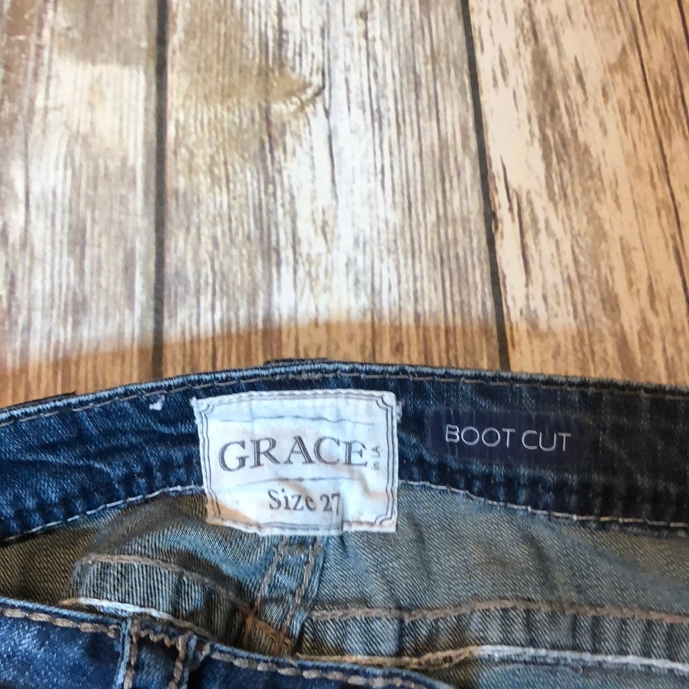 Boot cut - Picture 2 of 2